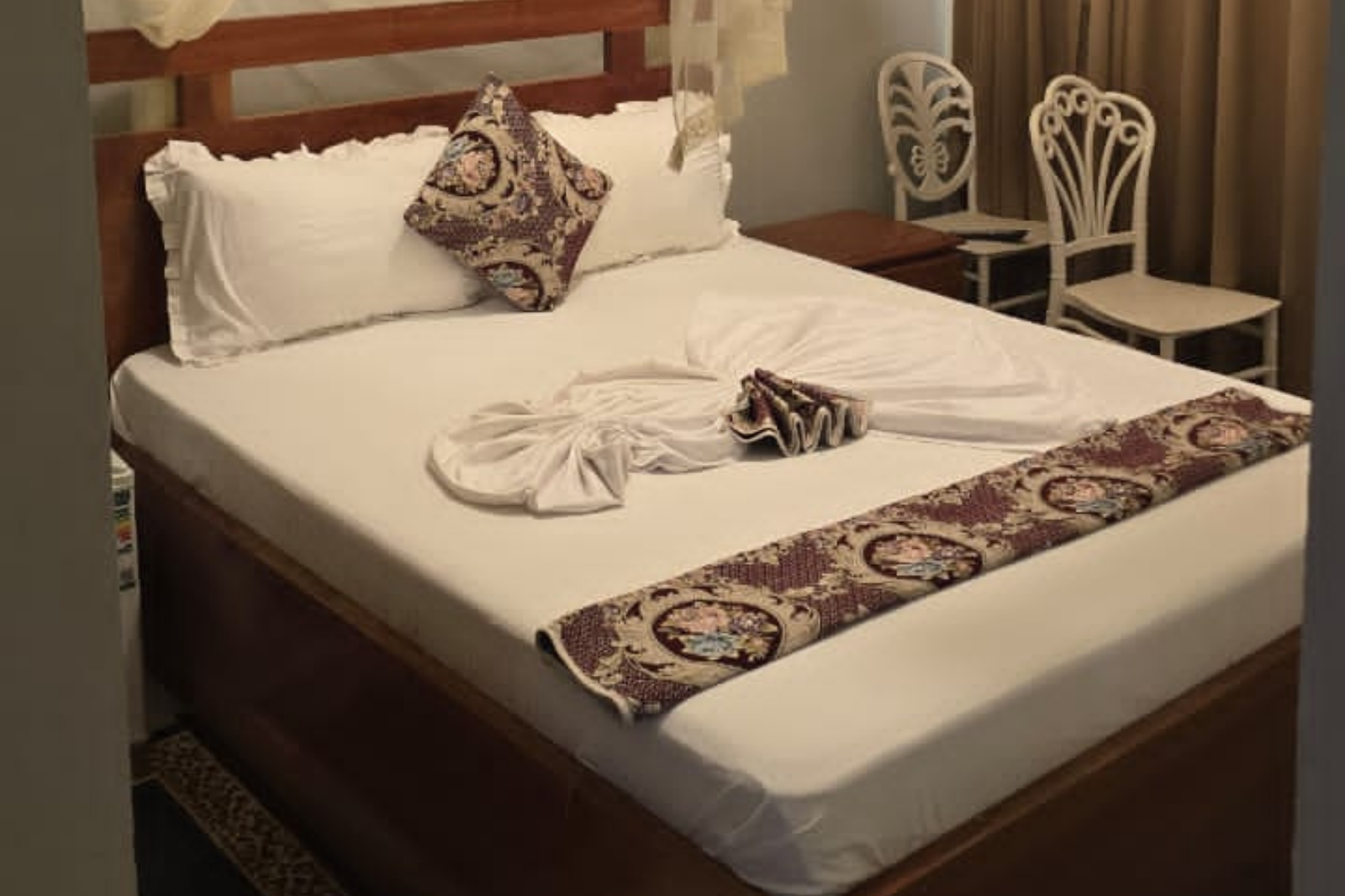 SUPERIOR ROOM